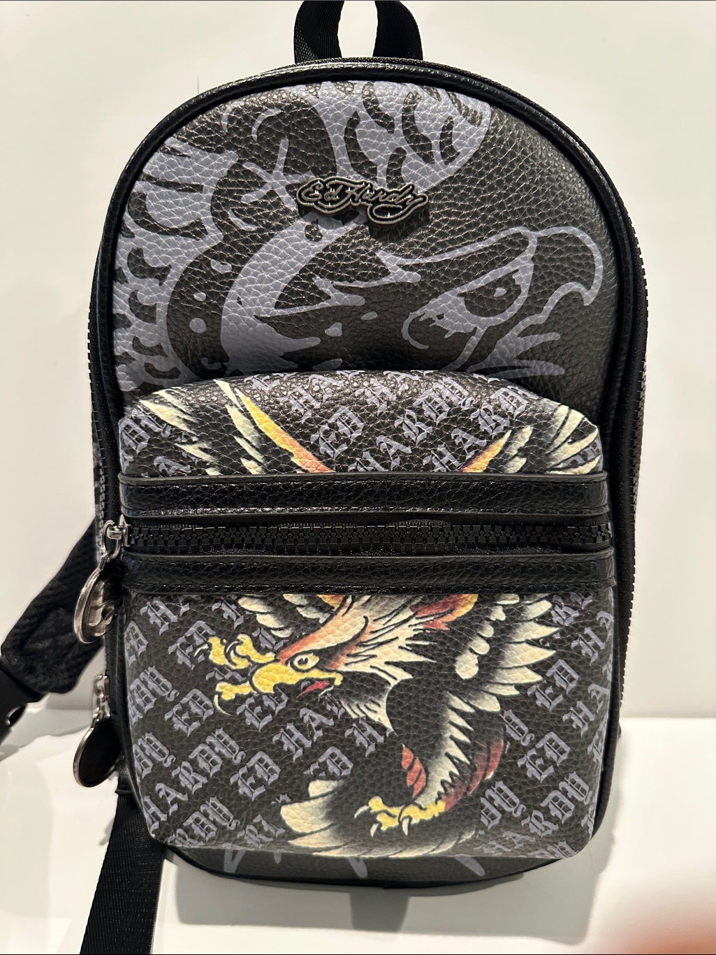 Nwt Ed Hardy Eagle In Flight Black And Gray Men’s Crossbody Bag.